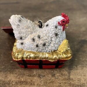 Red Shed Christmas White Hen Setting On Nest With Baby Chick NWT Ornament